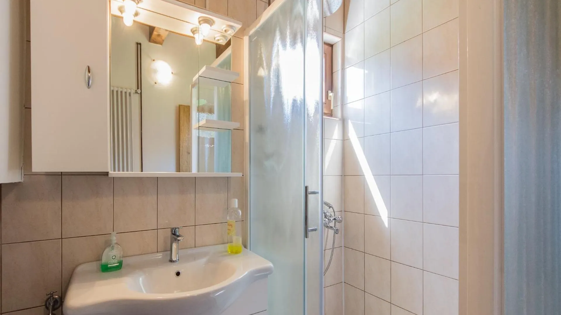 Tranquil Holiday Home In Kvarner Near Kupa River Brod Moravice